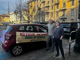 Usha Vance, la protesta dei Radicali