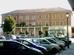 Arrestato durante una tentata rapina in stazione: è recidivo