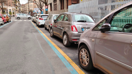 Strisce gialloblu, che beffa: i torinesi pagano ma non trovano parcheggio