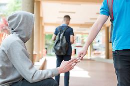 Progetto WeFree: educare i giovani sui pericoli delle dipendenze 