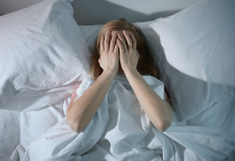 Come addormentarsi velocemente: i consigli per un sonno ristoratore