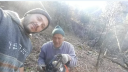 Travolto e ucciso da un albero, tragedia in mezzo ai boschi