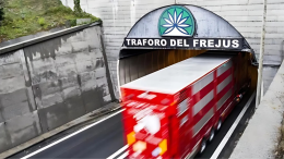 Principio d'incendio al traforo del Frejus, intervenuti i vigili del fuoco