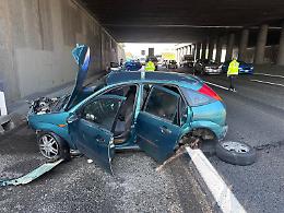 Incidente sulla tangenziale Nord di Torino: conducente ferita e rallentamenti