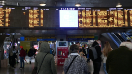 Treni piemontesi: consegnate 7.193 firme per un servizio degno