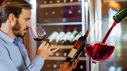 I giovani salvano il vino: crescono gli acquisti di etichette di qualità tra gli under 44