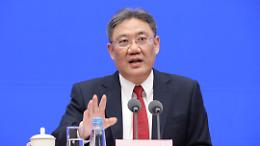 La Cina non ci sta e risponde ai dazi americani: «Annullare immediatamente le misure. Noi pronti ad intervenire»