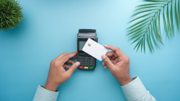 L'avanzata del cashless: l'Osservatorio Professionisti di SumUp mostra l'aumento delle transazioni digitali nel 2024