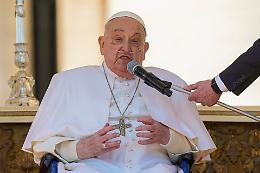 La sorpresa di Papa Francesco in piazza San Pietro