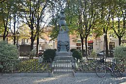 Rivoli riscopre la memoria: al via il restauro dei monumenti ai Caduti