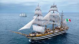 Amerigo Vespucci: la Marina Militare rivive la storia con una cerimonia straordinaria