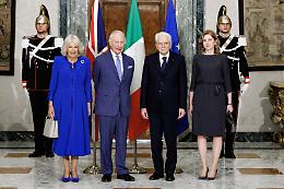 Frecce Tricolori e Red Arrows in cielo per la visita di Re Carlo III e della Regina Camilla al Quirinale