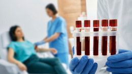 Cinque esami del sangue poco noti per una prevenzione più efficace
