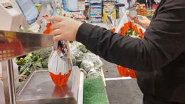 Pesare le uova di Pasqua: spuntano le tabelle con i pesi delle sorprese