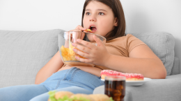 Italia quarta in Europa per obesità infantile: scatta l’emergenza salute tra i giovanissimi