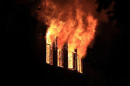 Incendio a Gattinara: morta una donna di 67 anni
