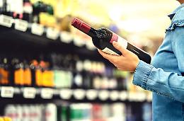 Le etichette sul vino in Piemonte: i produttori sono pronti a seguire l'esempio irlandese?