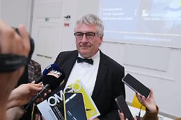 Ospedali, il modello tedesco di Thomas Schael: «Produrre di più con meno dipendenti»