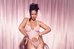 Rihanna infiamma Instagram in lingerie da sposa: nozze in arrivo con ASAP Rocky? Il web impazzisce