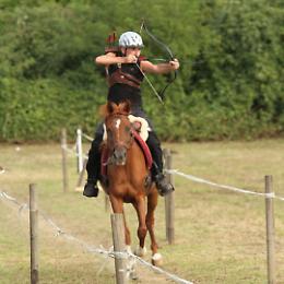 Tiro con l'Arco a Cavallo: la sfida interregionale che unisce tradizione e competizione 