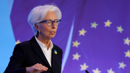 BCE, Lagarde mette in guardia: dazi e tensioni geopolitiche minacciano la prosperità mondiale