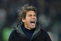 Antonio Conte "Spacca Napoli", le sue parole agitano la piazza. Juventus, Milan e Roma alla finestra