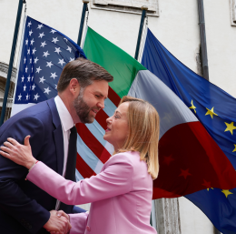L'Italia, la UE, l'amico americano: Ecco cosa significa davvero (e cosa accadrà)