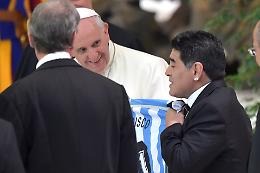 La Serie A si ferma per Papa Francesco: rinviate le partite in programma oggi 