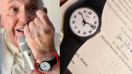 Lo Swatch del Papa: da orologio da 55 euro a pezzo da collezione da 56.250 dollari