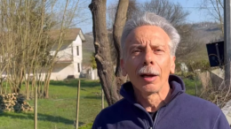 Giovanni Storti contro le potature ad Alessandria: “Servono esperti, non dilettanti della motosega”