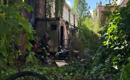 San Paolo, roghi e macchine distrutte «E adesso sono tornati anche i rom»