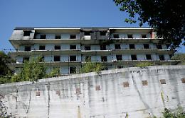 Il fantasma di cemento della Località Sistina: tra abusi edilizi e società fittizie
