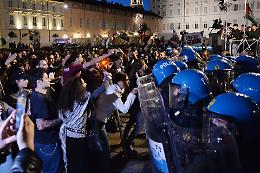 25 aprile, polemiche sugli scontri  di Torino: «Oltraggio al significato di questo giorno»