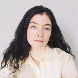 Dopo la "Brat Summer" di Charli xcx, arriva la "Lorde Summer" nel 2025