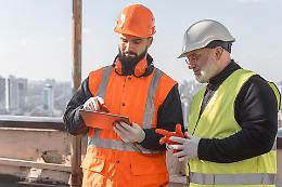 Caluso: un cantiere di lavoro per rigenerare il verde pubblico e sostenere i disoccupati over 58