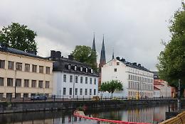 Sparatoria nel centro di Uppsala: almeno tre morti, vasta operazione di polizia in corso