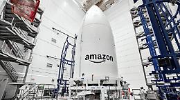 Amazon lancia i suoi primi satelliti Kuiper: parte la sfida a Starlink per il dominio dello spazio