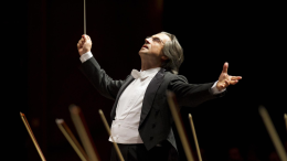 Il maestro Riccardo Muti riceverà il premio Cavour 2025