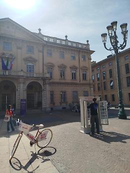 Greg Goya e Nutella regalano a Torino la finestra dei “buongiorni indimenticabili”