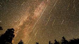  Pioggia di stelle in arrivo: ecco come vederle e godersi lo spettacolo