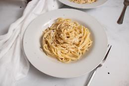 Fisica in cucina: lo studio che svela la formula perfetta della cacio e pepe