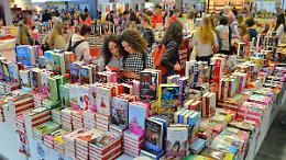 Salone del Libro 2025: i regali imperdibili per chi ama leggere