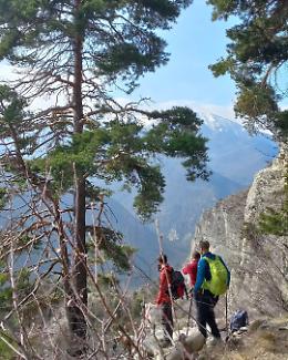 Il cammino da Alba a Savona: un viaggio tra natura e comunità 