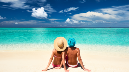 Vacanze a rate: l’Italia si finanzia per viaggiare, boom di richieste di prestiti
