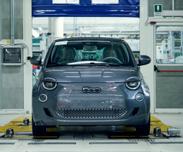 Stellantis, ecco i piani (senza cassa) per Mirafiori: riparte anche Maserati