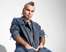 Piero Pelù fa ballare Torino a ritmo rock: ed è tutto esaurito