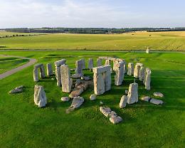 Stonehenge: un’impronta sconvolge la storia del monumento