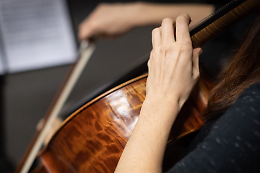 La Scuola APM celebra il talento: i saggi di fine anno come vetrina per giovani musicisti e attori