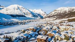 Ecco la città italiana dove non si pagano le tasse: un paradiso tra le montagne
