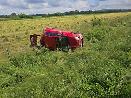 Una 500 si ribalta: incidente tra Volpiano e San Giorgio Canavese